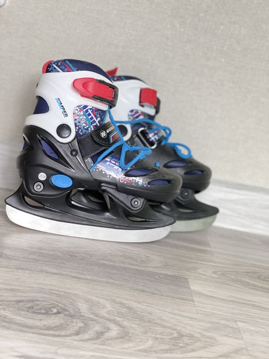 КОНЬКИ в отличном состояни !