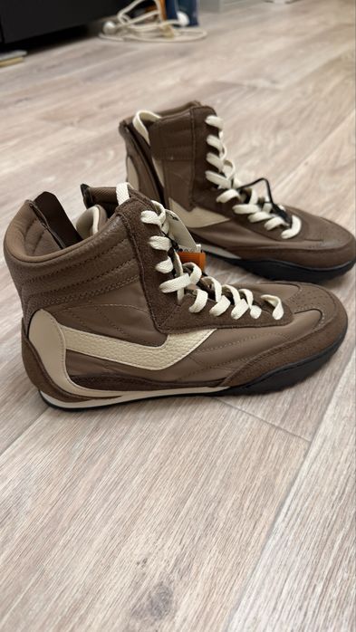 Продам новые кеды (хай-топы)