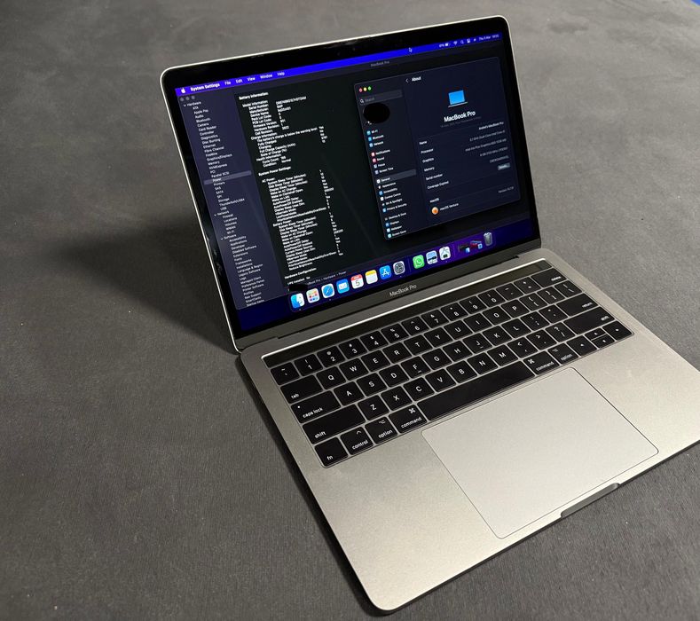 MacBook Pro 2017 Touch Bar 13 Inch, i5, 8GB RAM, 256GB SSD