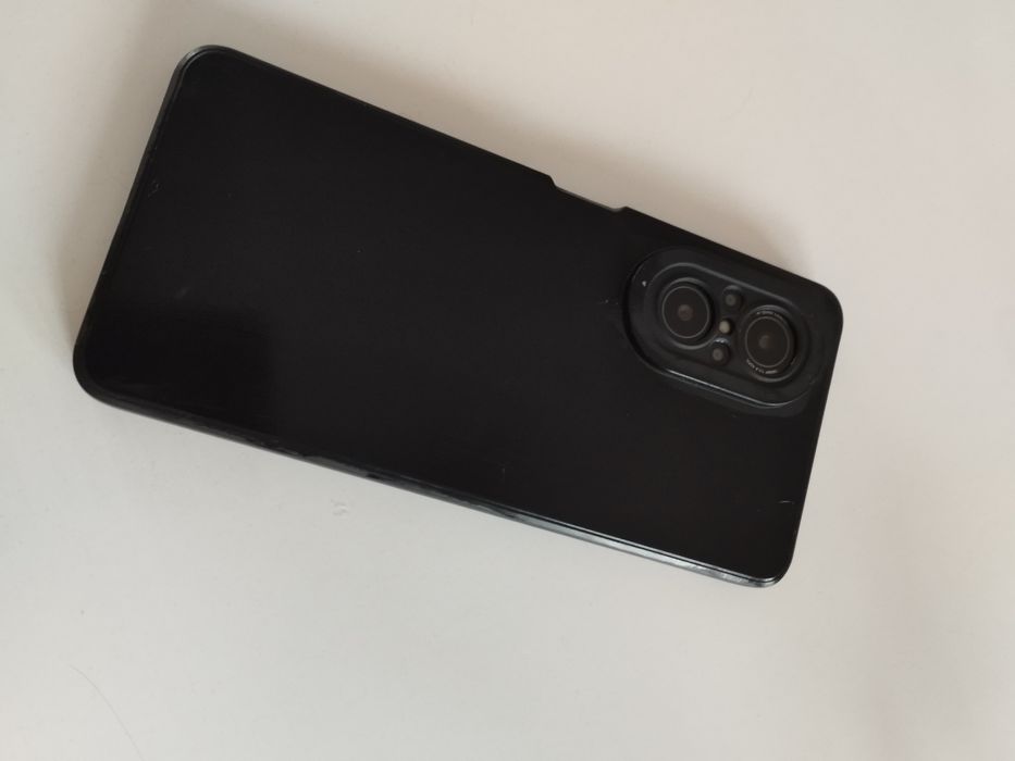 Продавам телефон Huawei  NOVA S9