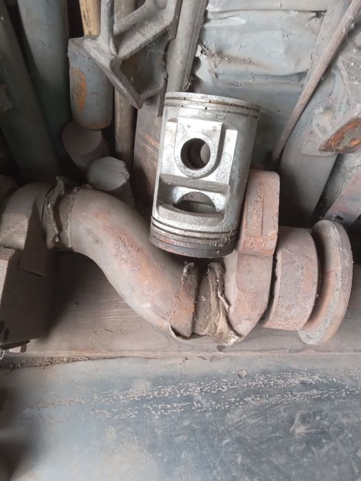 Продам  коленвалы.