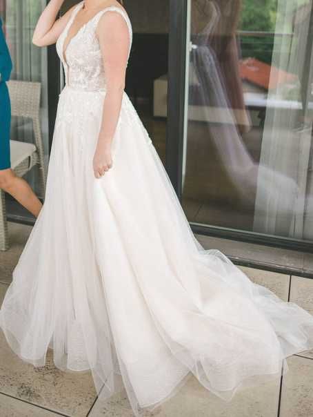 Сватбена рокля..