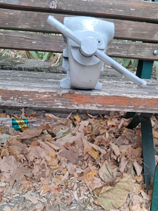 Продавам българско  и немско менгеме  много добро 16 кг