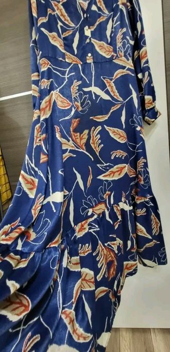 Женская нарядная платья