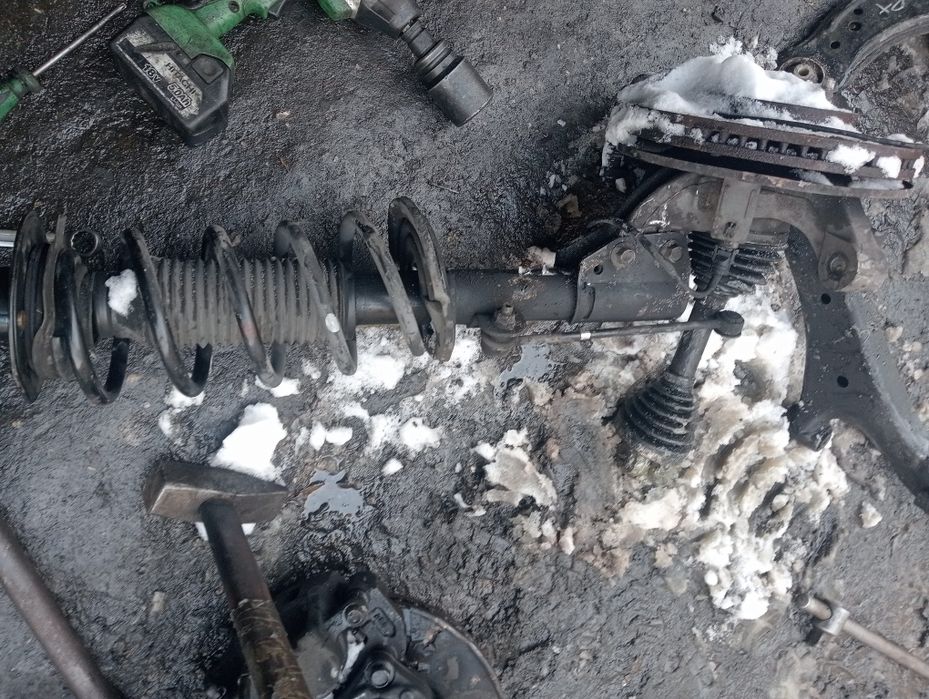 Suspensii față spate Opel Antara  2012 diesel