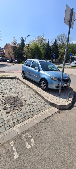 Vând Mazda 2 diesel