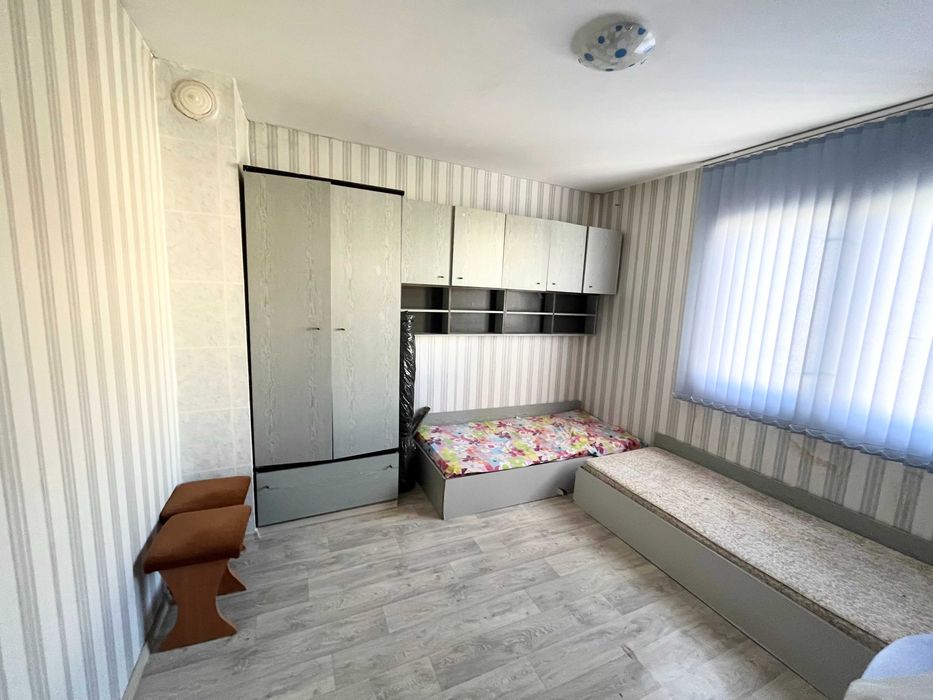 Продава се Двустаен апартамент в Казанлък - 70 кв.м за 838 €/кв.м - Снимка #1