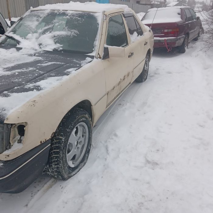 Продам Мерседес 124 дизель.