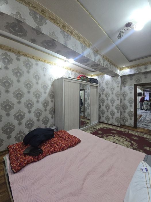 5-mik tomonda 2 xonali uy sotiladi