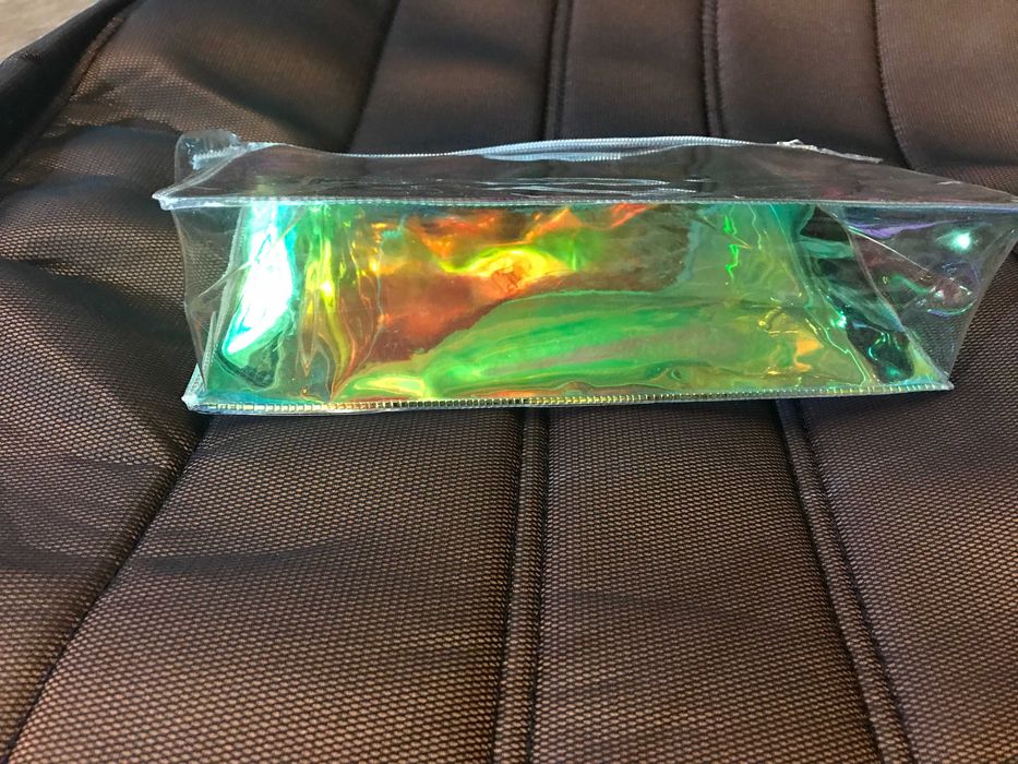 Косметичка зеркальная