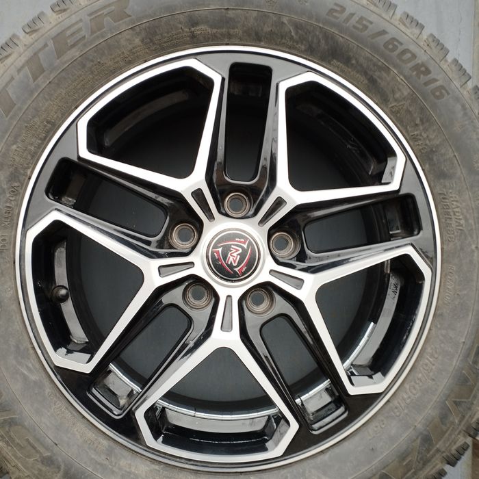 Продам шины с дискоми