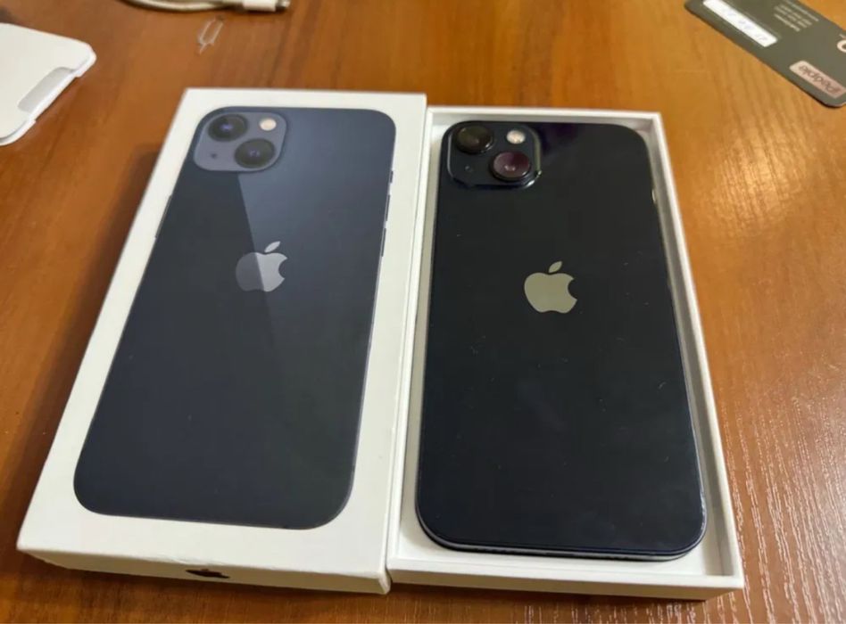 Срочно продам айфон 13 128гб