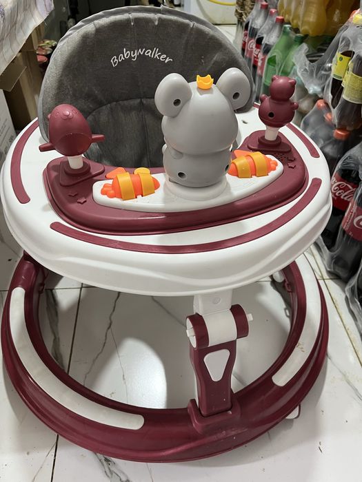 Продам ходунок почти новый