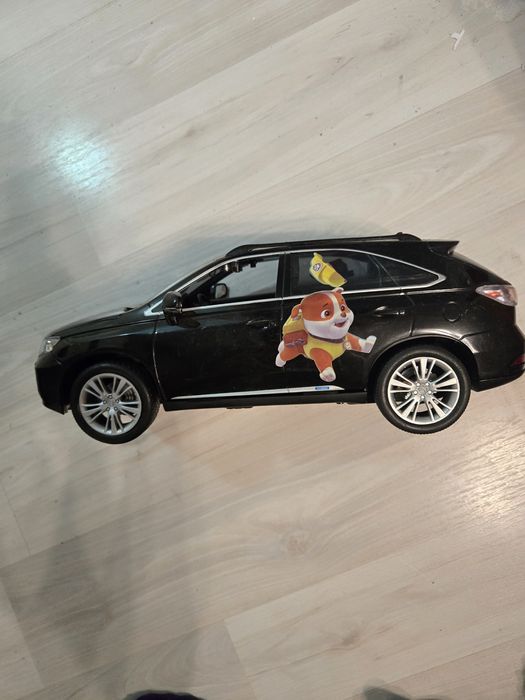 Машинки Lexus&Range Rover