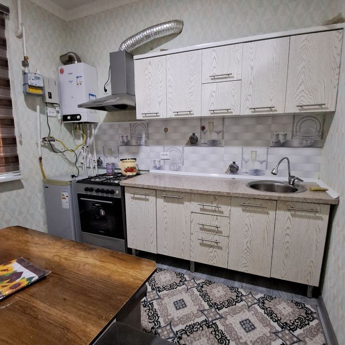 Қўқон новостройка уй, 1-қават, мебель техникалари билан сотилади.