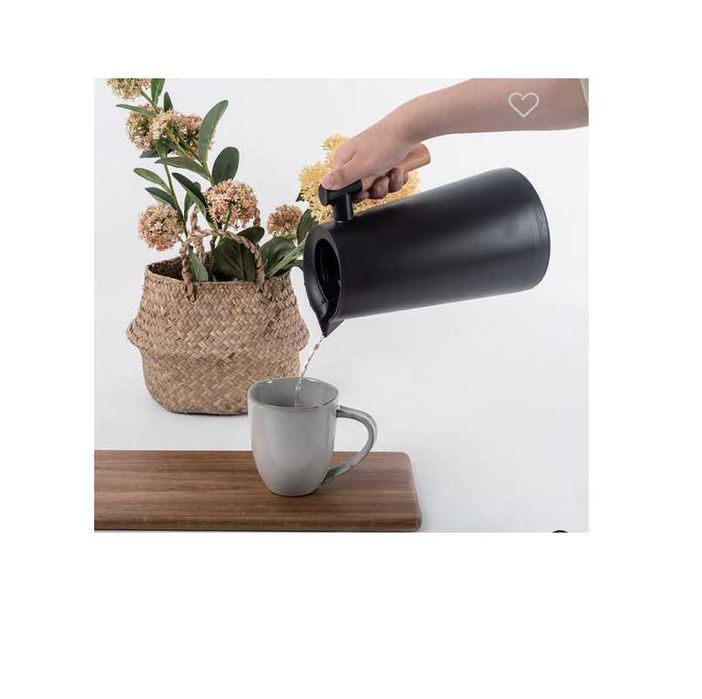 Термокана с дървена дръжка Mercado Trade, 950мл., Черна