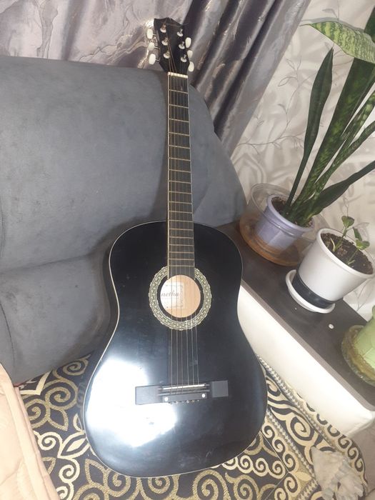 Гитара отличное звучание