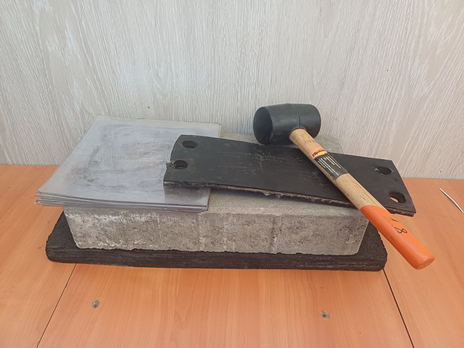 Инструменты для работы с кожей