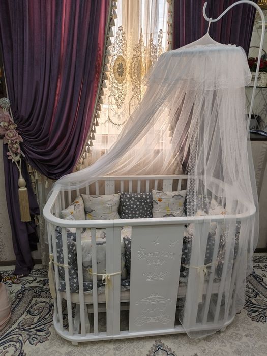 Детская кроватка