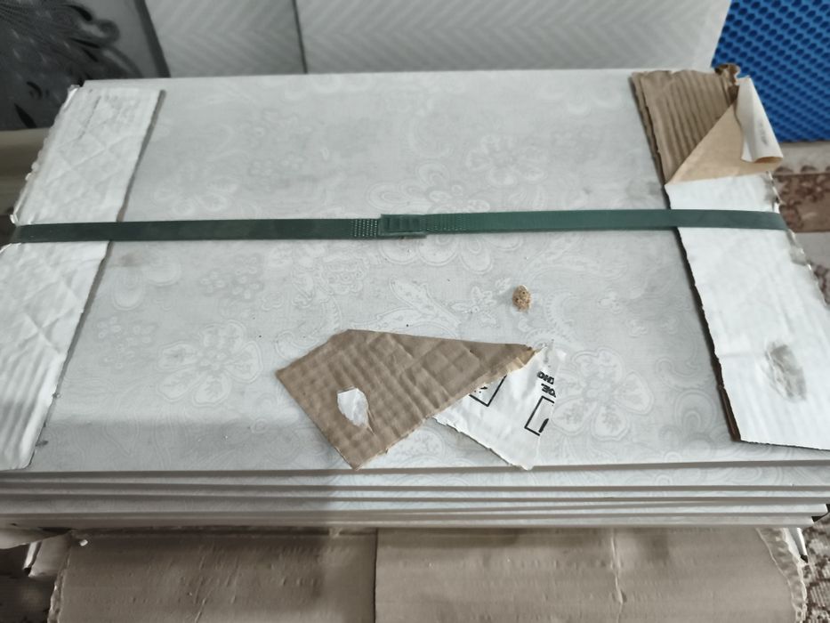 Продается кафель новый