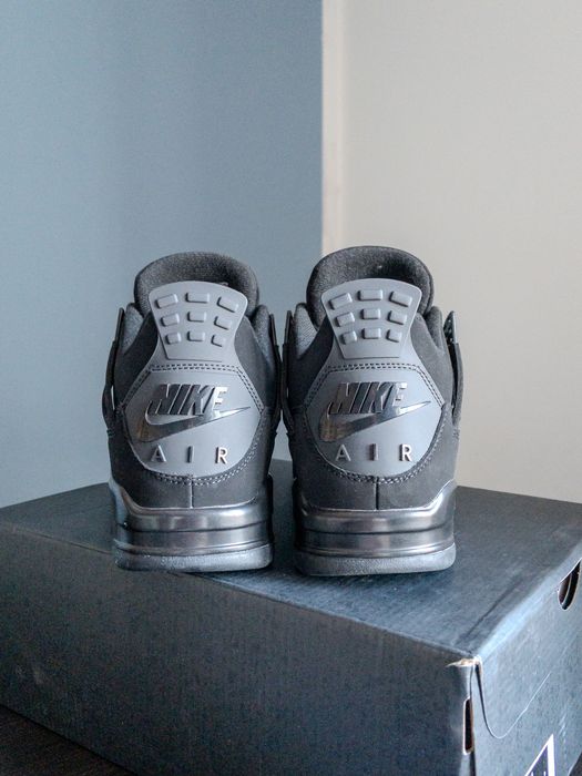 Jordan 4 Black Cat 2025
