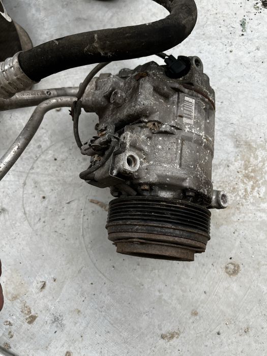 Компресор климатик бмв е90 е91 е92 е87 bmw 320d 318dе81 н47д20
