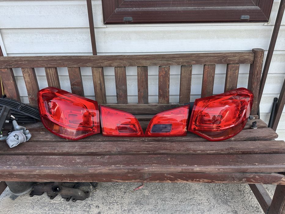 Стоп/Стопове за Опел Астра J комби!!!