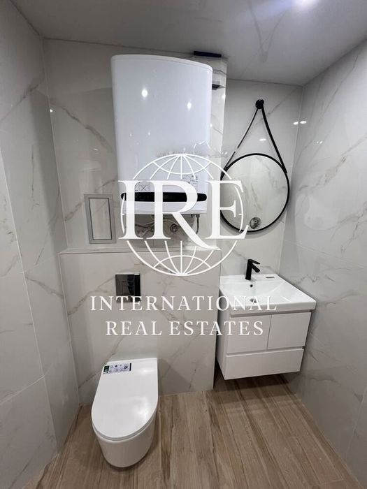 Продава се Двустаен апартамент в Варна, Колхозен пазар - 64 кв.м за 1019 €/кв.м - Снимка #3