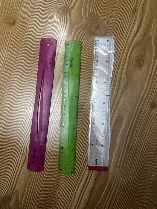 Подставка для книг,доска для лепки ,2 Пенала для девочки