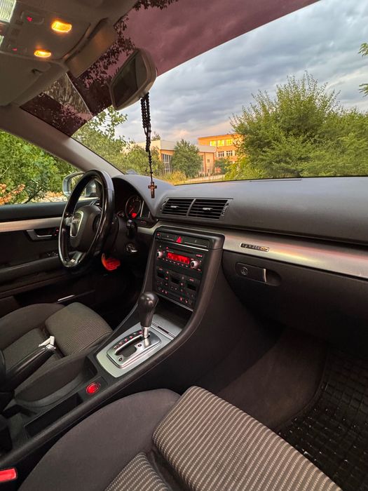 AUDI A4 b7 avant