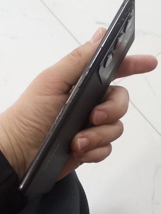 Vivo V27 5G 12+8/256GB