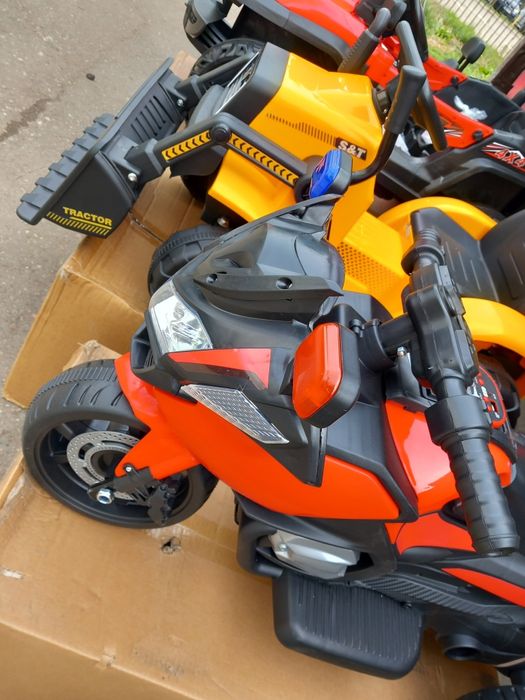 Masinute electrice 6v,12v Diferite modele.