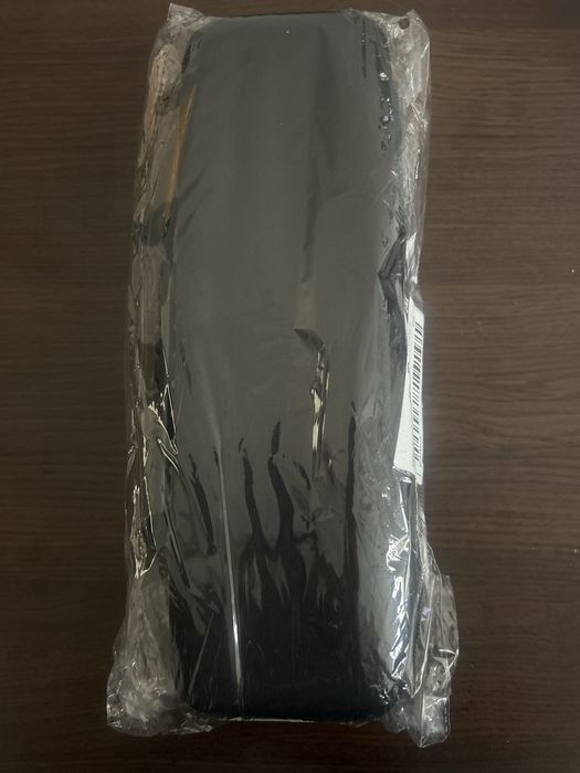 Преносим твърд калъф с цип за 4 часовника