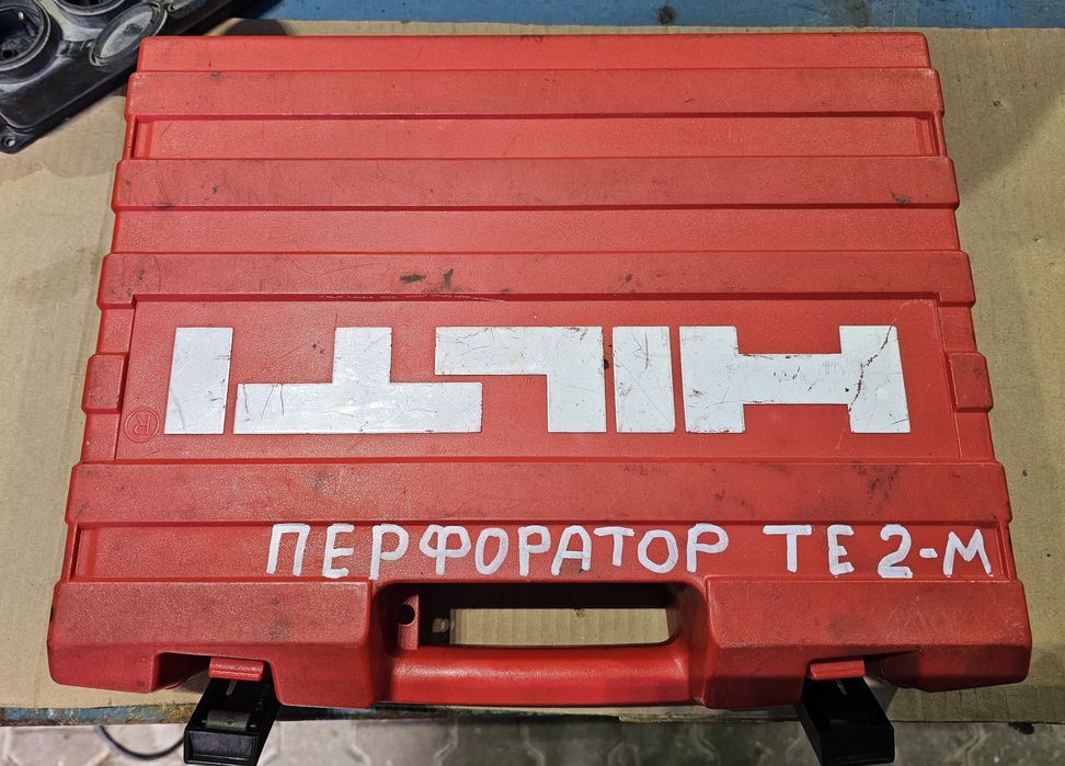 Дрель, шуруповёрт, перфоратор HILTI