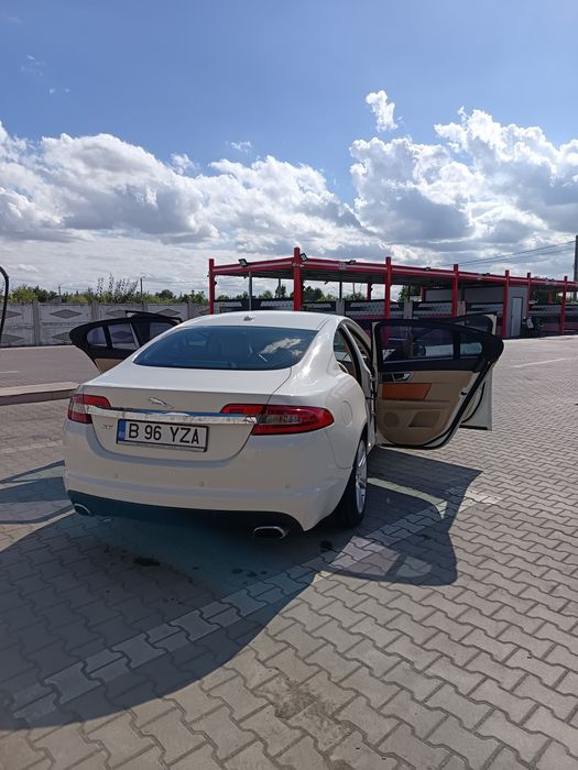 JAGUAR XF 2010 — imagine 3