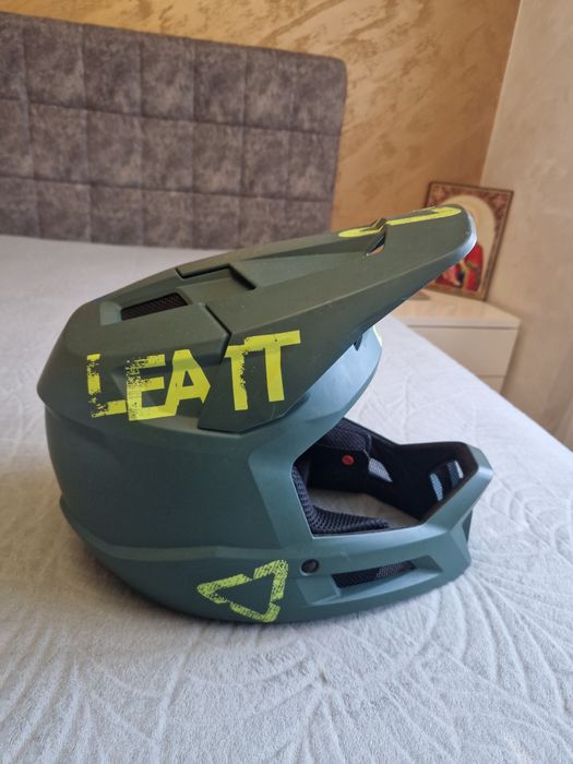 Vand casca leatt si ochelari 100%