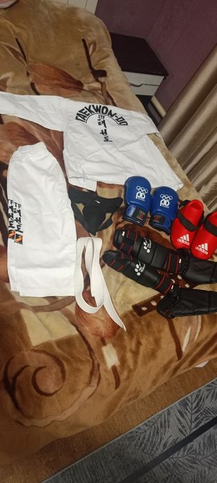 Комплект для Тхэквондо 6-7лет