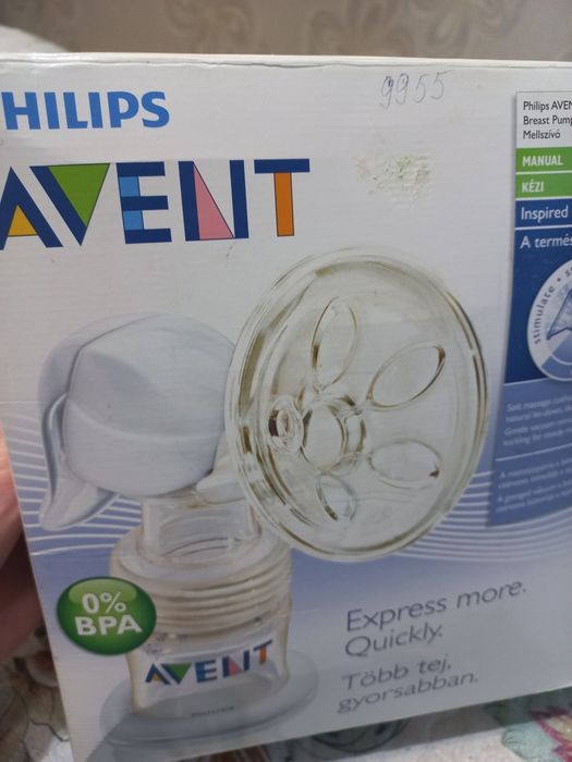 Ручной молокоотсос с бутылочкой для кормящих мам