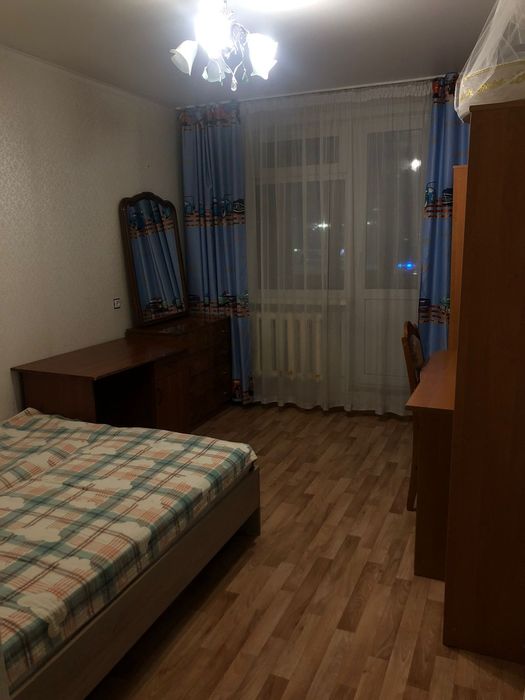 Кровати 2 штуки почти новые