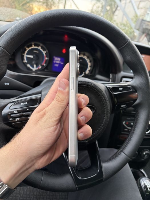 iPhone 15 pro max,Айфон 15 про макс в идеальном состоянии
