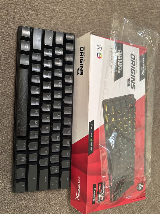 Клавиатура HyperX