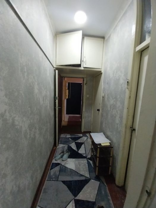 Arenda kvartira Chilonzor 16 Metro oylaga BOLLAGA qizlaga