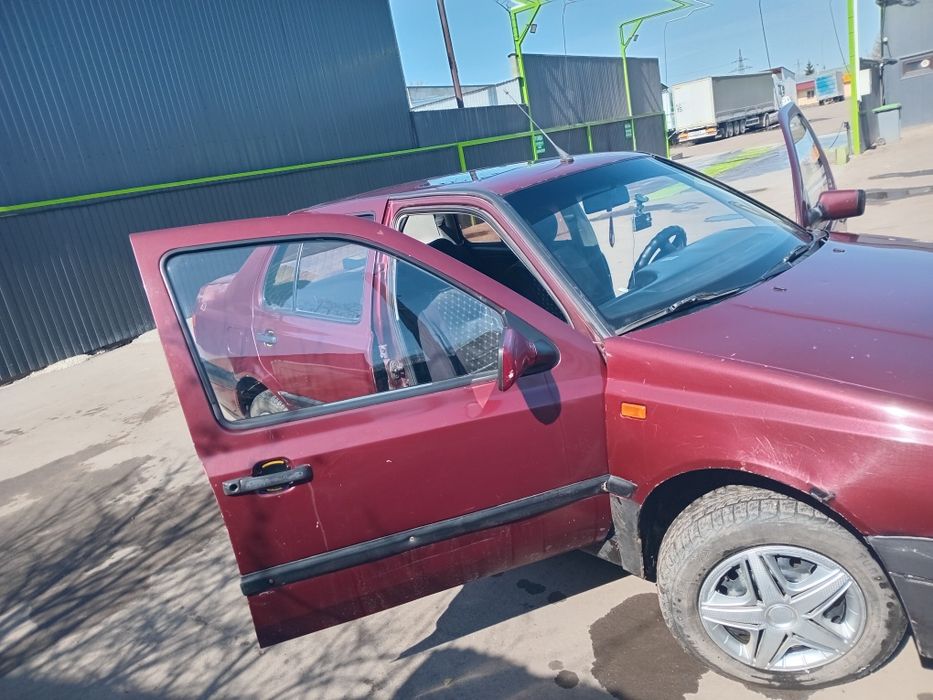 Продам машину фольксваген вента