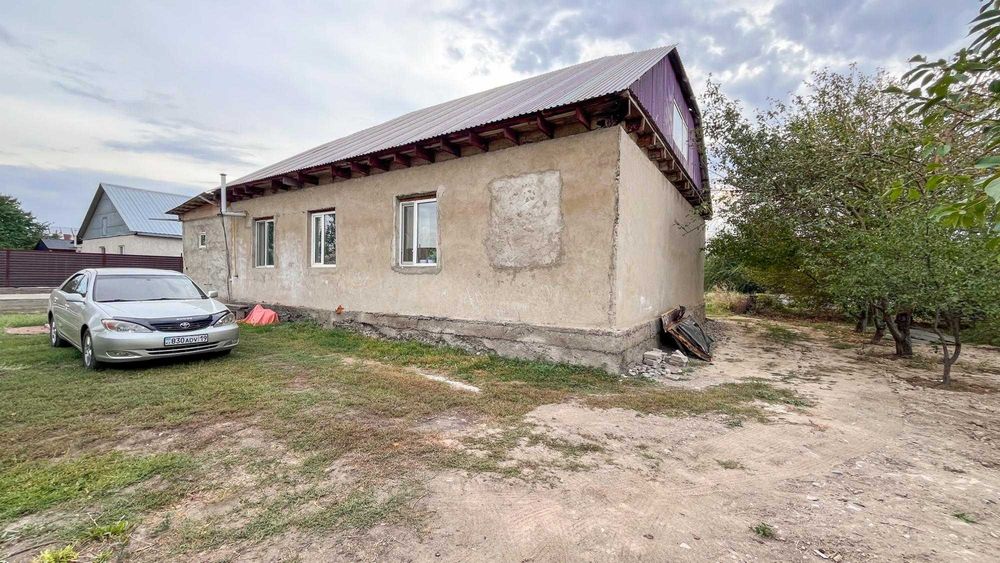Продам 4х комнатный  дом Аян Империя