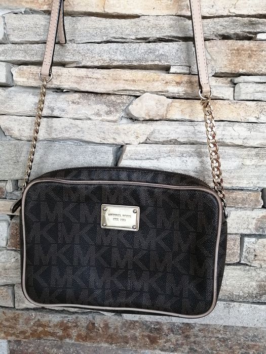 Дамски чанти MICHAEL Michael Kors (голяма и малка)