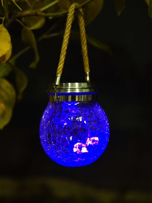 Садовый светильник на солнечных батареях