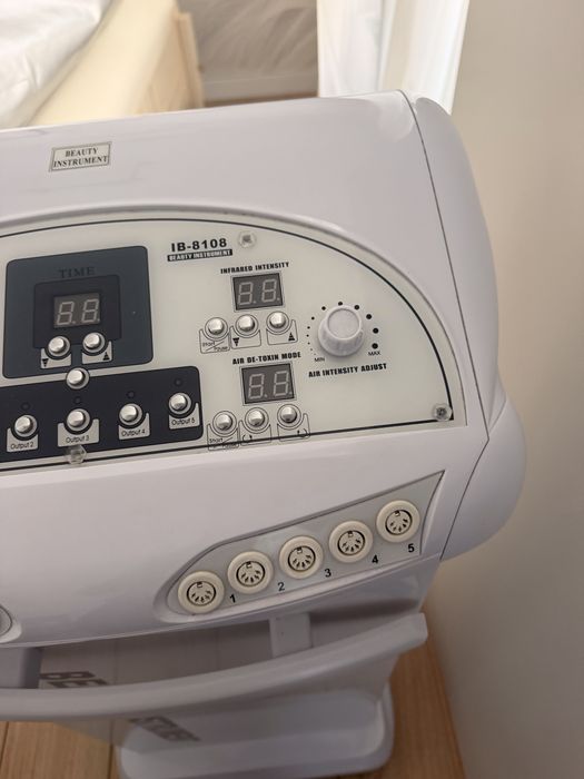 Aparat presoterapie Beauty Instrument salon