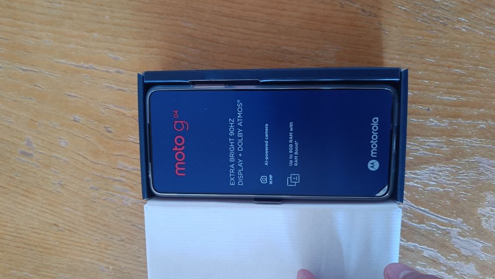 Motorola g04+Слушалки