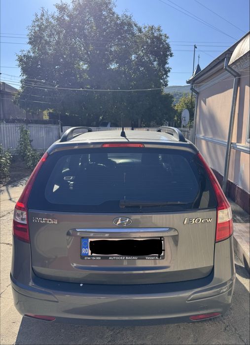 HYUNDAI i30 0 — imagine 4