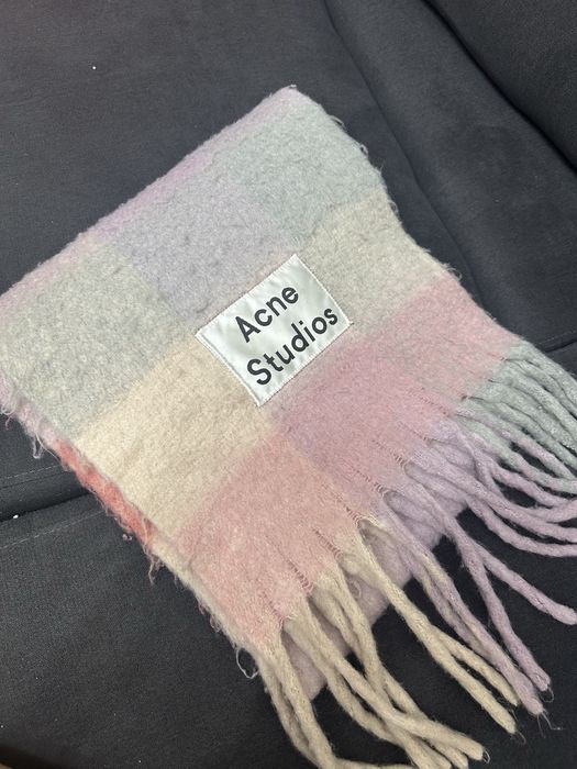 Шарф Acne studios